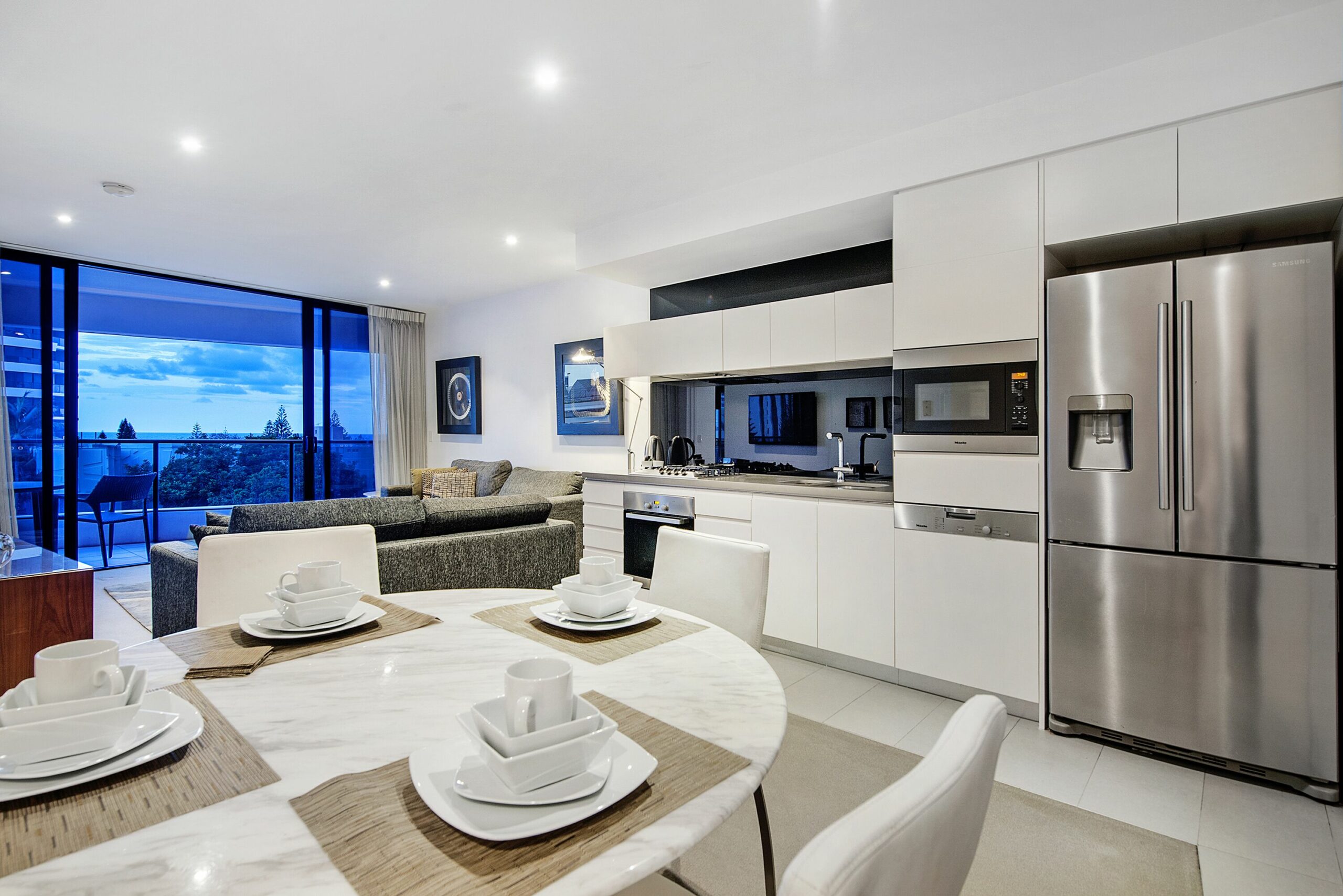 Oracle Broadbeach Apartments