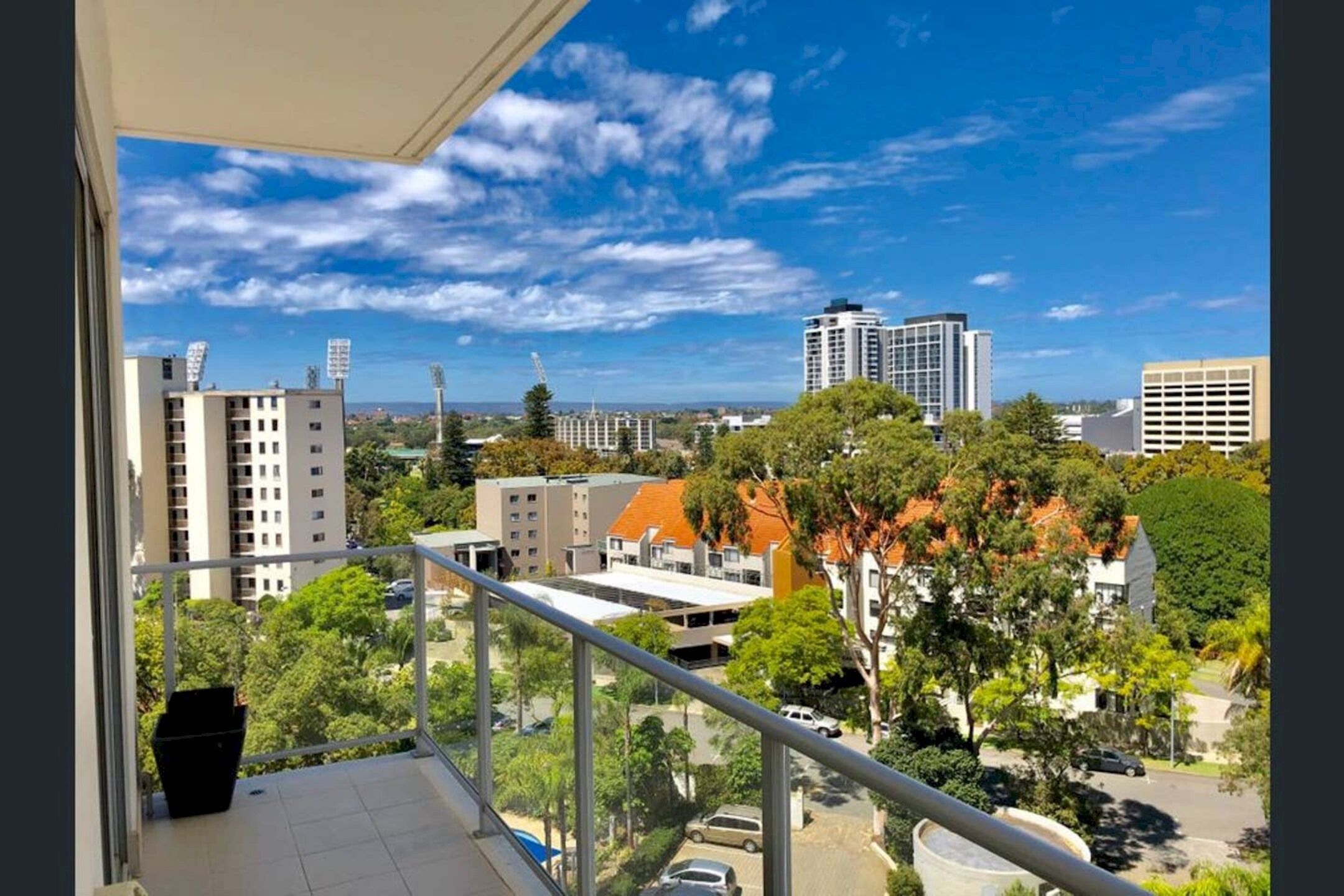 Stunning 2 Storey Apartment in Perth's CBD