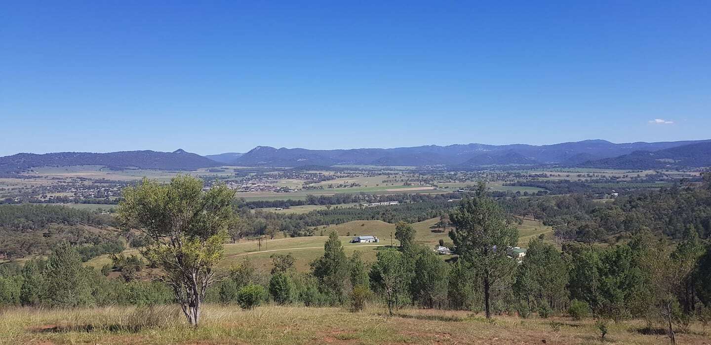 High Country cottage with views and WiFi