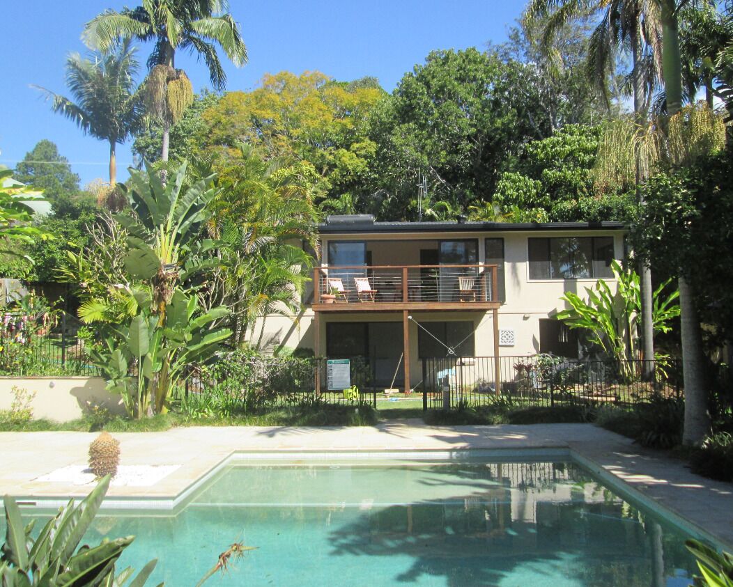 Tropical Retreat - Perfect for up to 2 families!