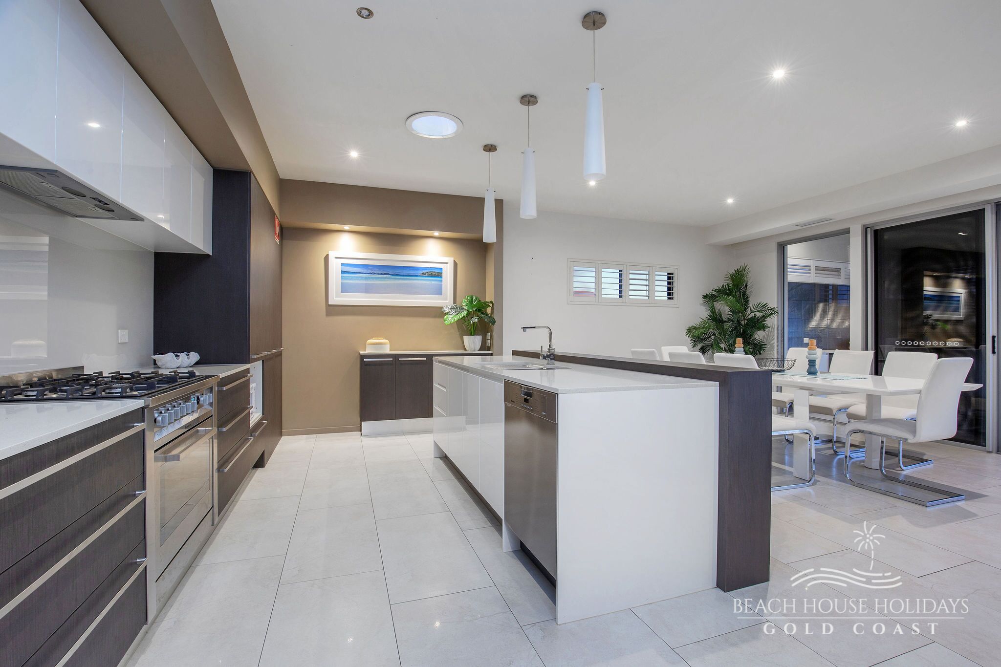 Belle of Broadbeach Beach House