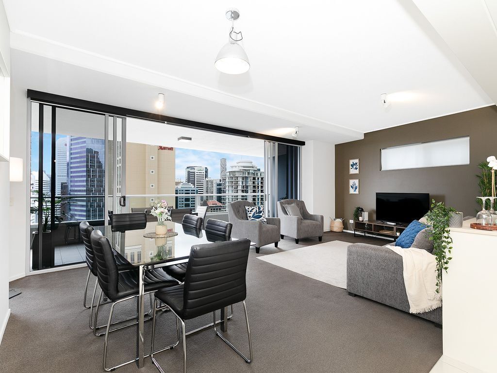 Executive 3 Bedroom Family Suiteriver Viewswifibrisbanecarpark