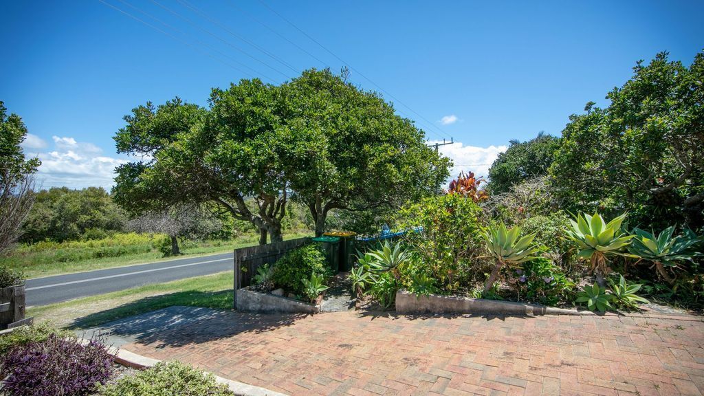 Oceanique Studio 43 Ocean Road Brooms Head Cosy Ocean Views Opposite Beach