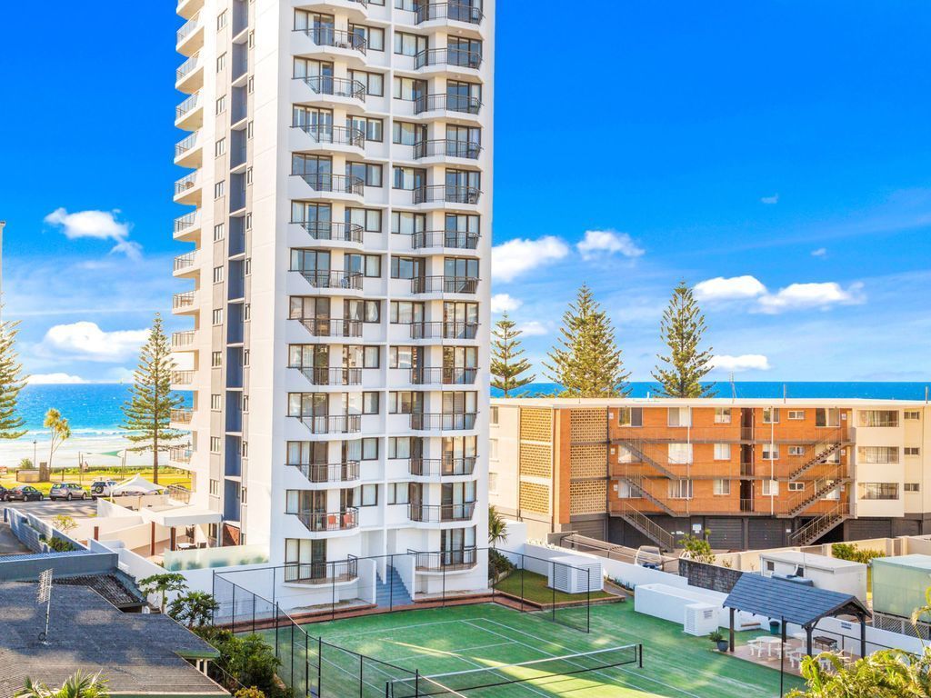 Eden Apartments Unit 501 Modern 2 bedroom apartment easy walk to Greenmount Beach and Rainbow Bay