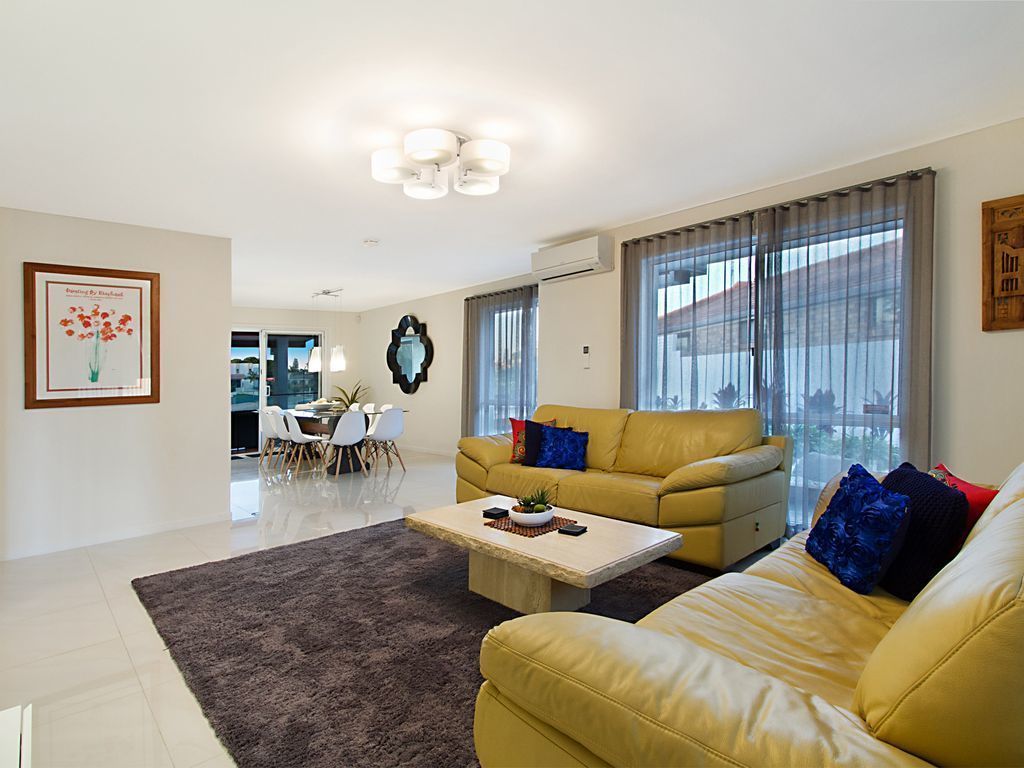 Vogue Holiday Homes - Whitehaven @ Broadbeach