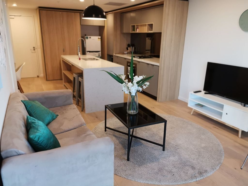 Bright One Bedroom Apartment - New!!