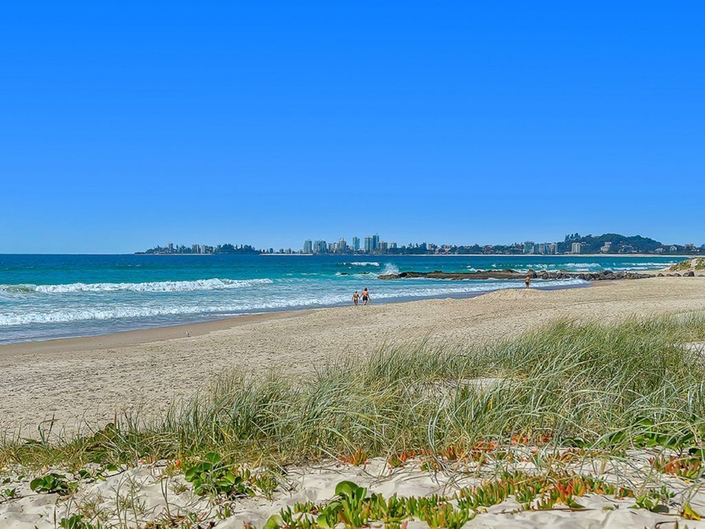 The Loft House @ Palm Beach - 200 Metres to Beach!