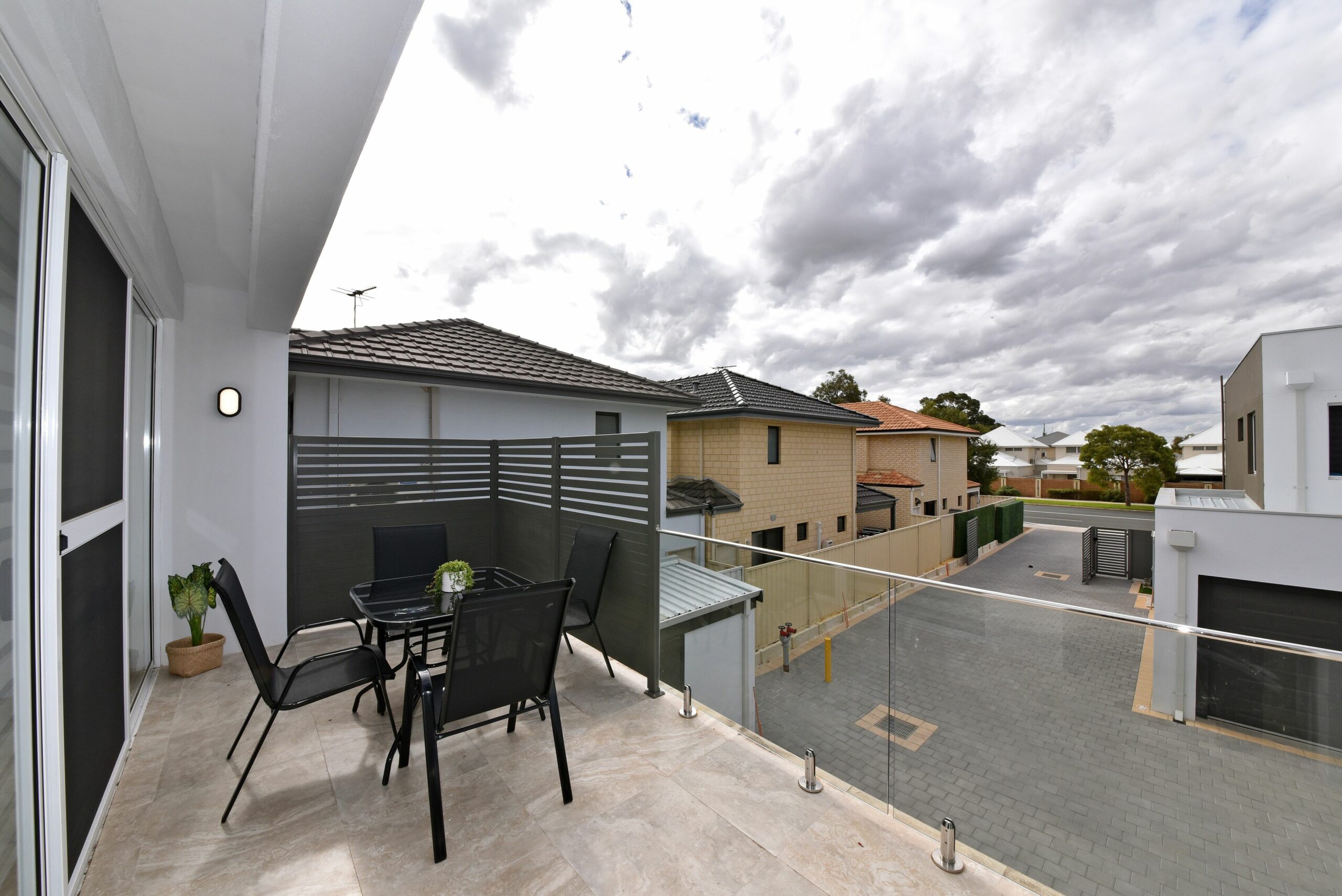 3408 Apartment Close to Perth City & Airport: 3408