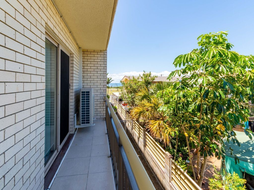 Enjoy the sea Breezes From the Balcony - Boyd St, Woorim