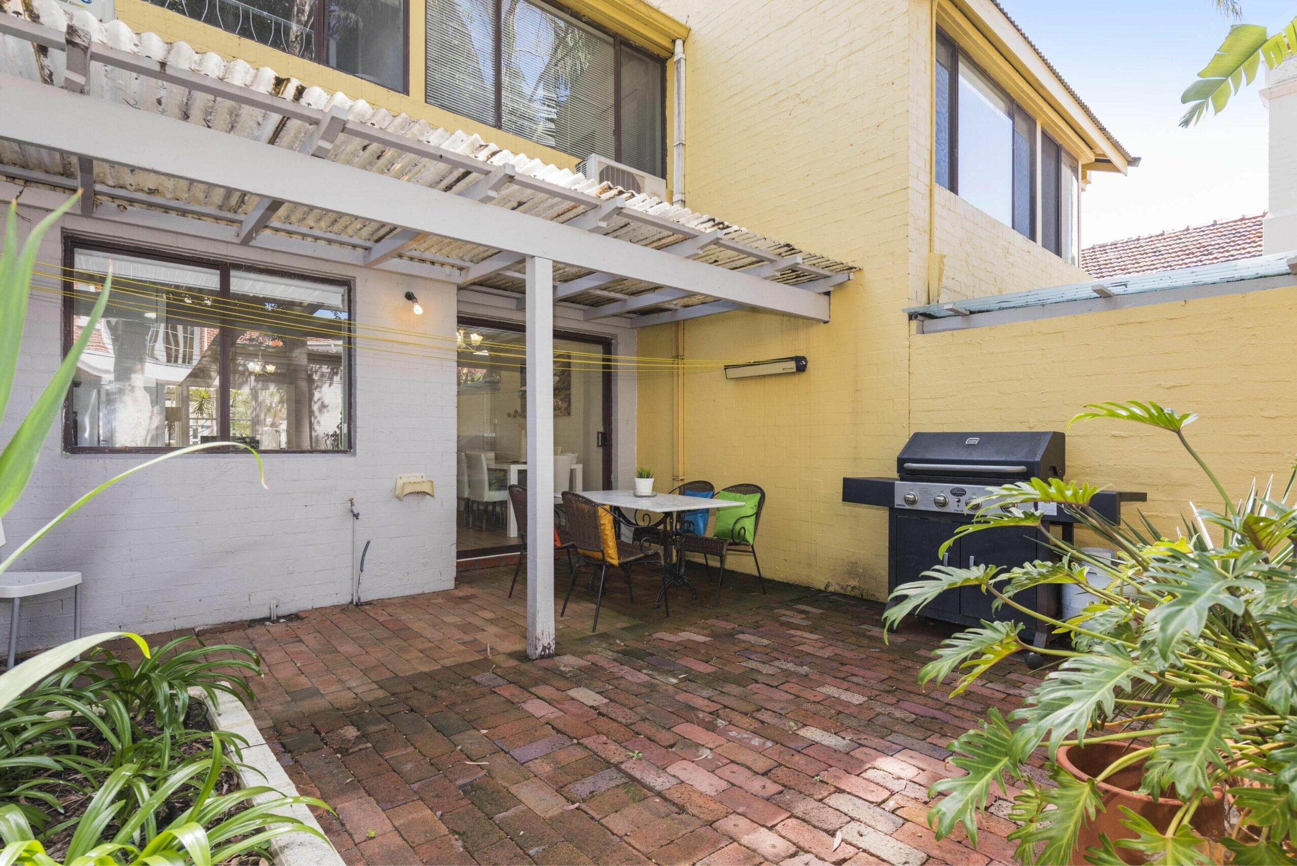 Stylish Subiaco Terrace Accommodation