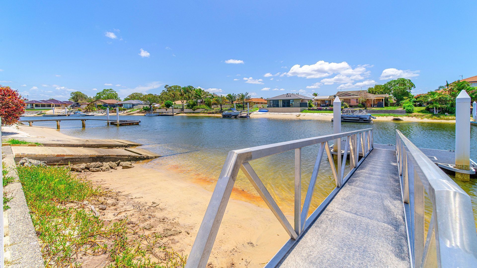 Anchorage, Waterfront Unit in Yamba