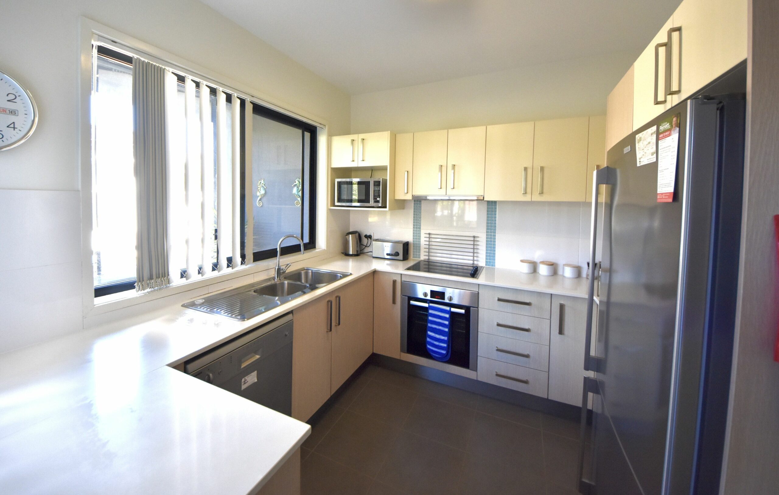 Spacious Family Apartment 30 Mins From CBD