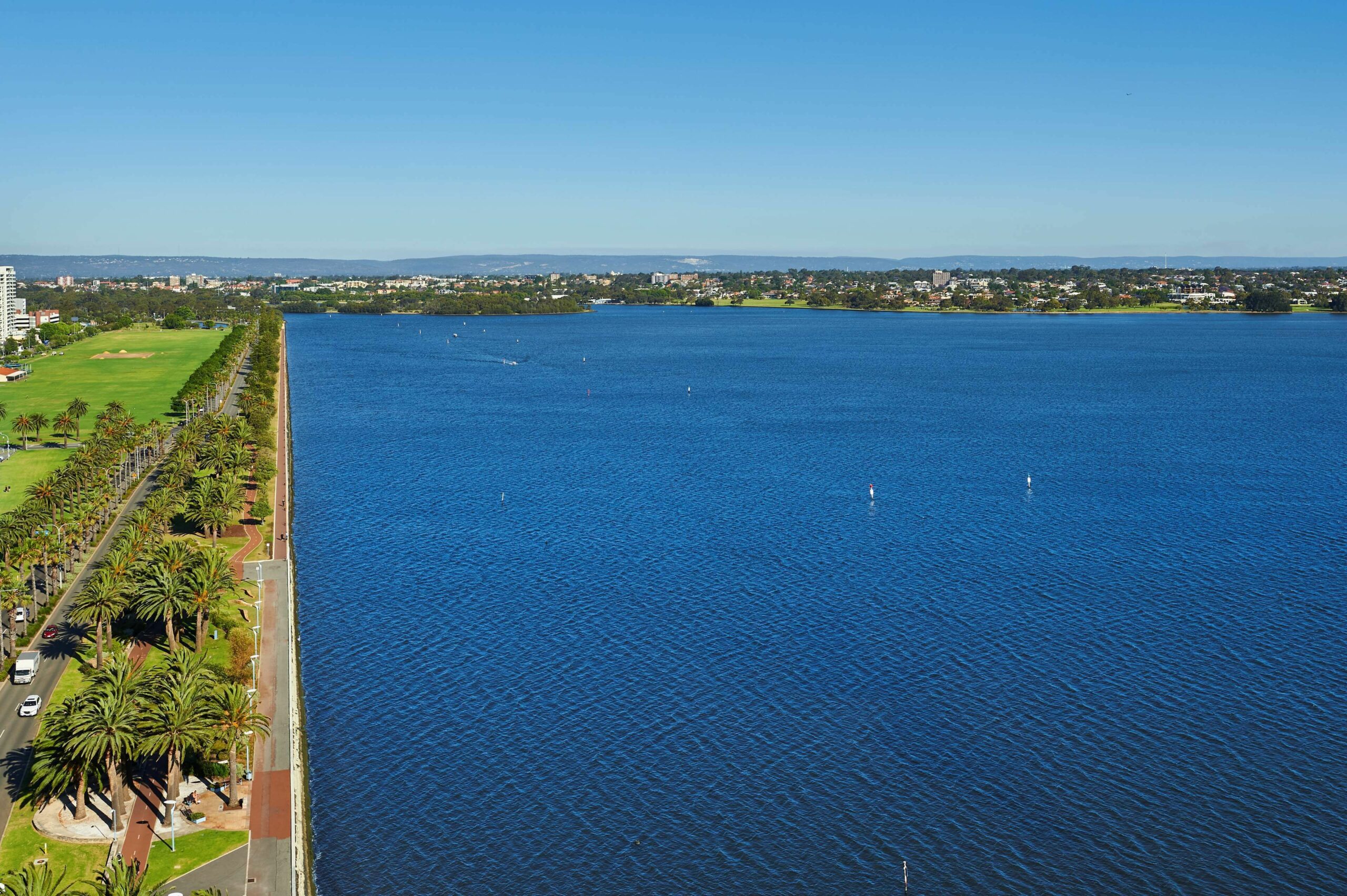 DoubleTree by Hilton Perth Waterfront