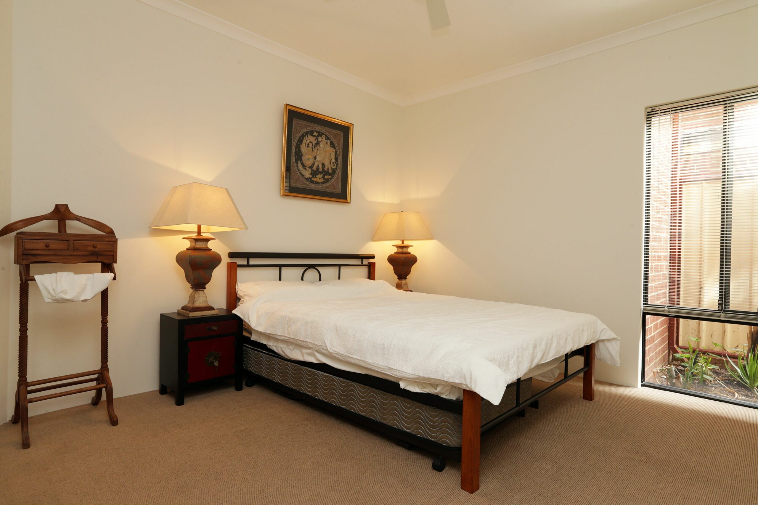 Ground Floor Apartment, Private Garden, Opposite Park Close to Scarborough Beach