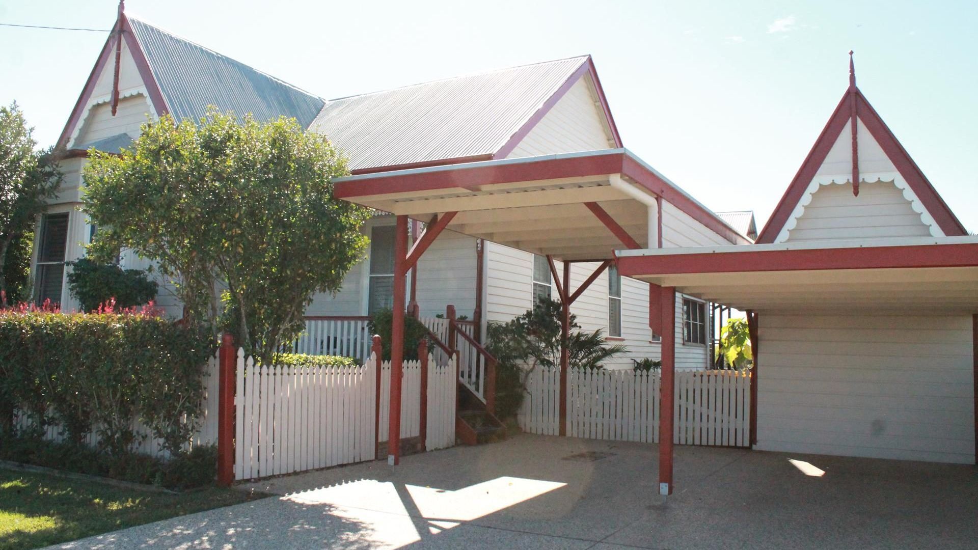 Riverside Cottage on Palmers Channel, 10 Mins to Yamba