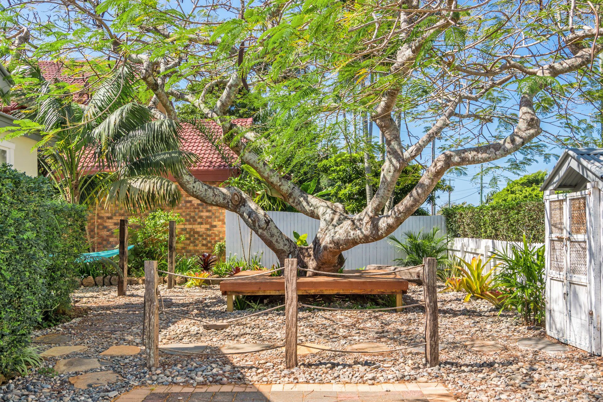 A Sweet Escape - Byron Surf Cottage - Walk to Byron