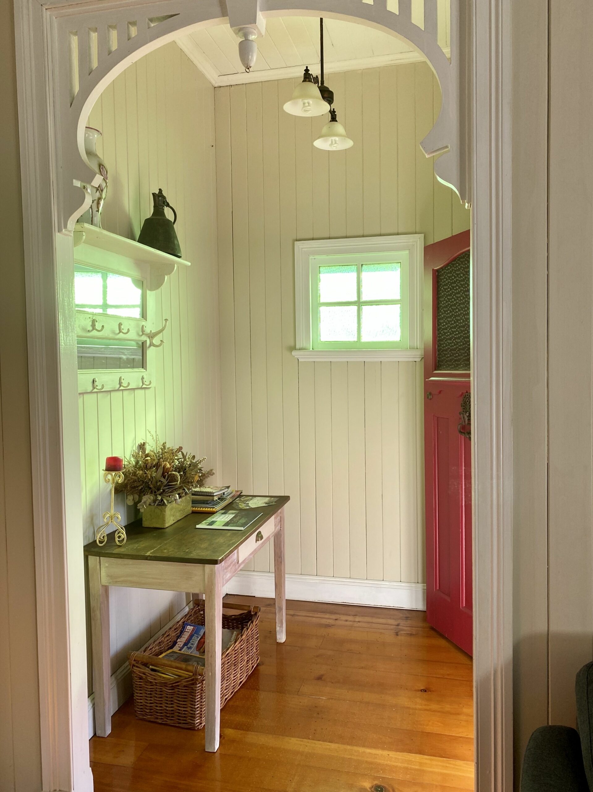 Eighteen Mile Cottage - river access with breathtaking views!
