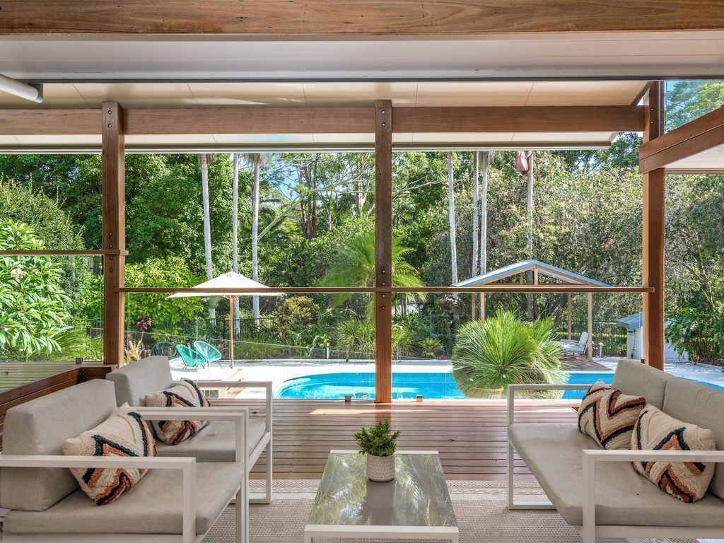 Oasis- Luxury Retreat Moments From Byron