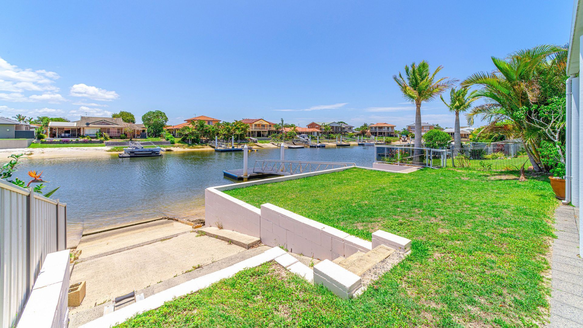 Anchorage, Waterfront Unit in Yamba