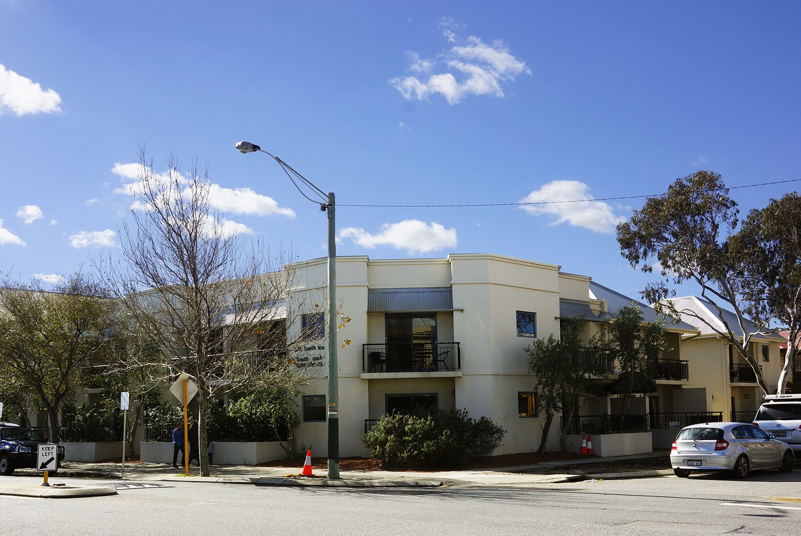 Executive 1 Bedroom Apartment in South Fremantle