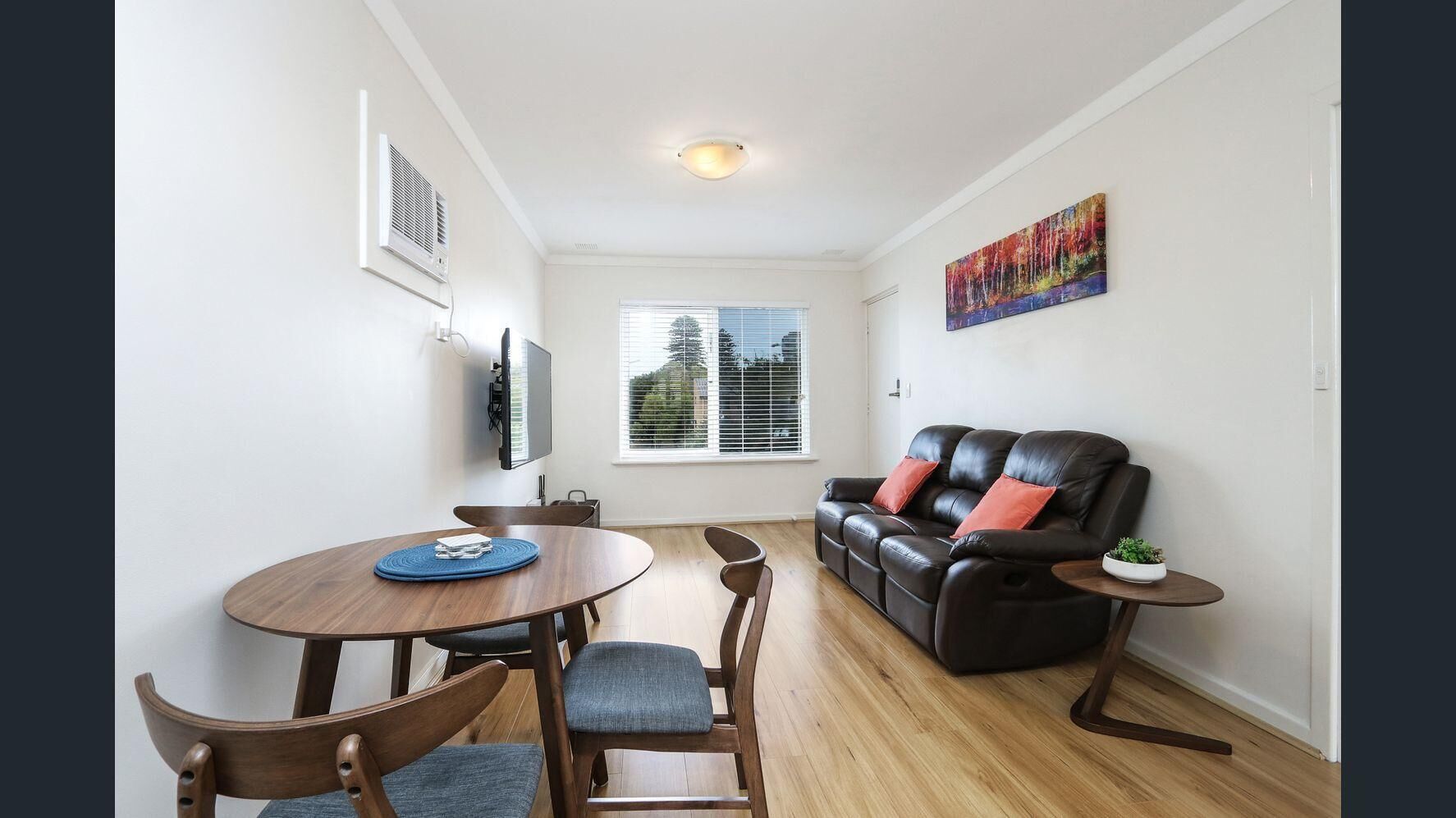 Burswood Home Free Parking, Wifi AND Netflix