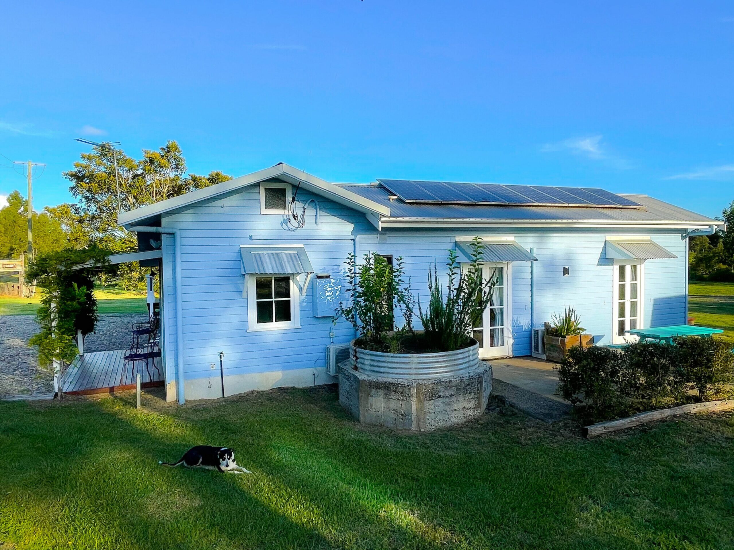 Private riverside retreat on Lismore outskirts