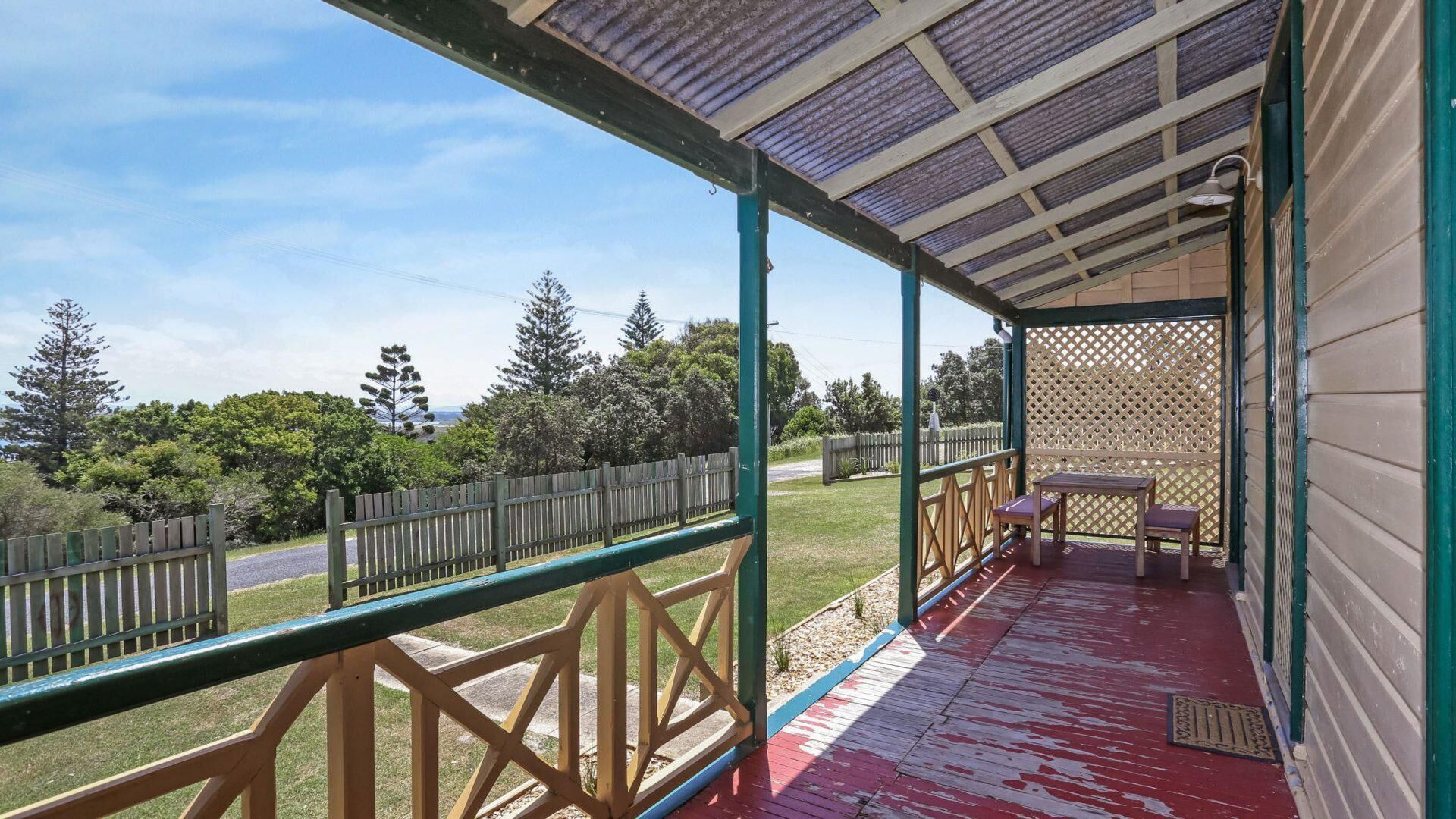 Yamba Pilot Cottage 2 - Pets Welcome