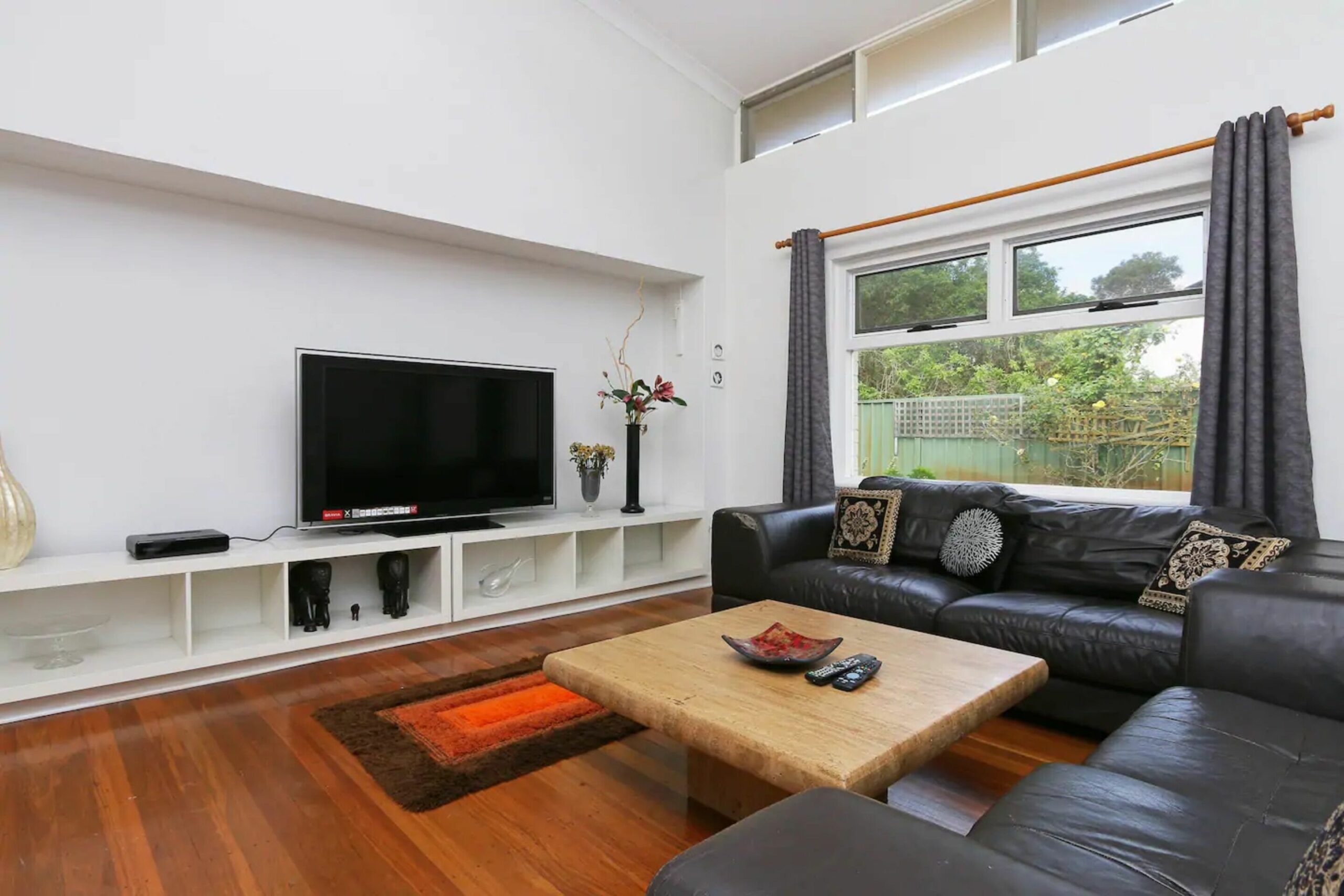 Spacious 5 Bed Home Close To Cottesloe Beach