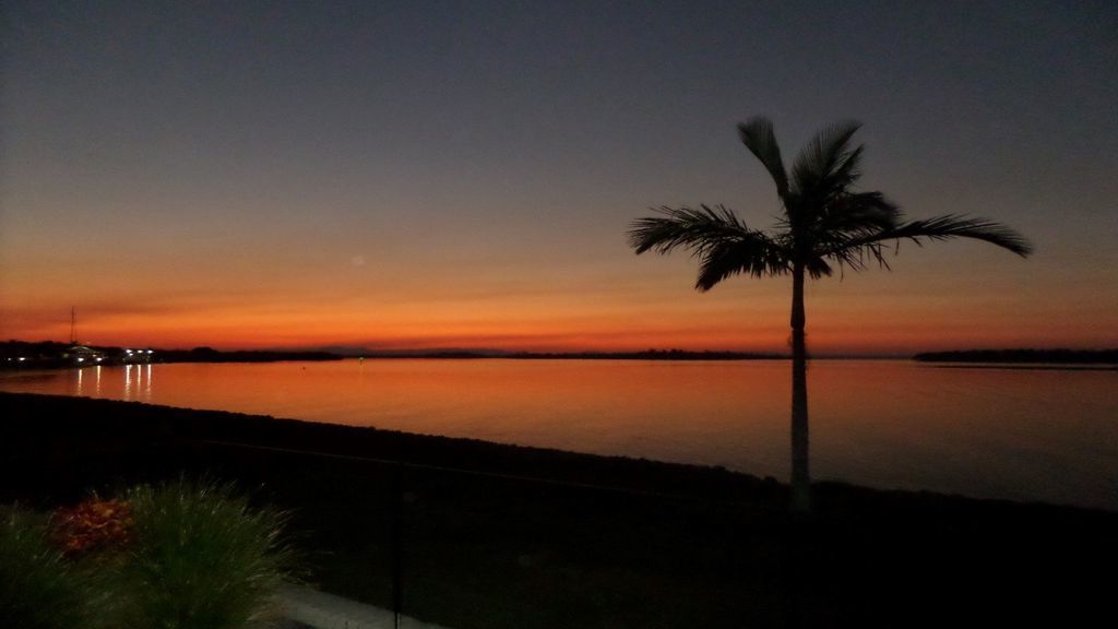 Peninsula Court Unit 4 - Sunsets Over the Clarence River