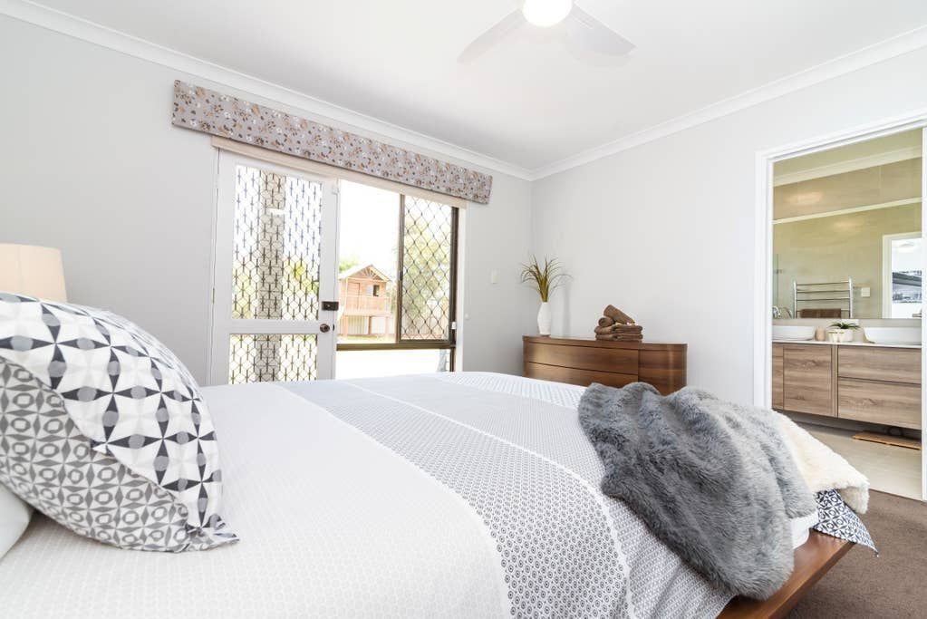 LATHLAIN DELIGHT! CLOSE TO CROWN, OPTUS STADIUM & CITY