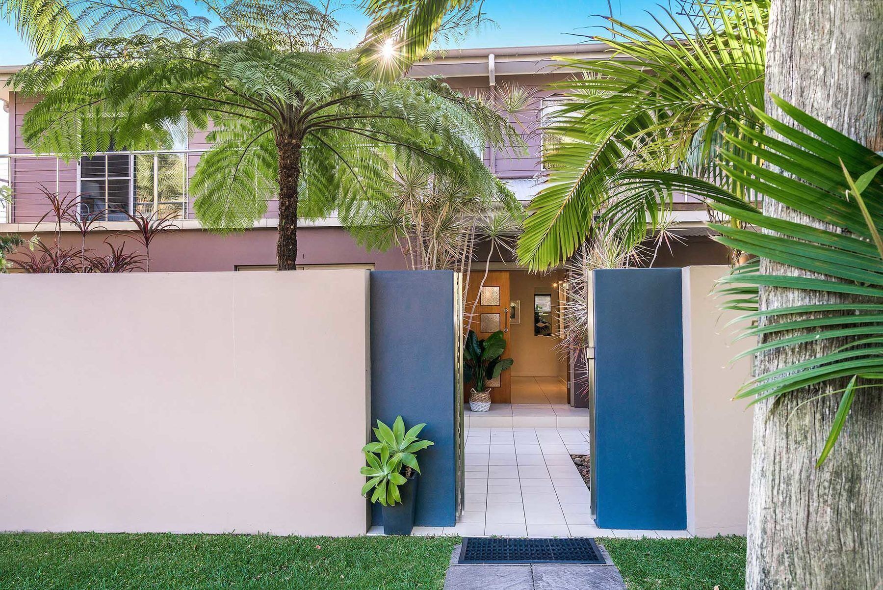 A Perfect Stay Byron Beach Style - 'golden Grid' Holiday House