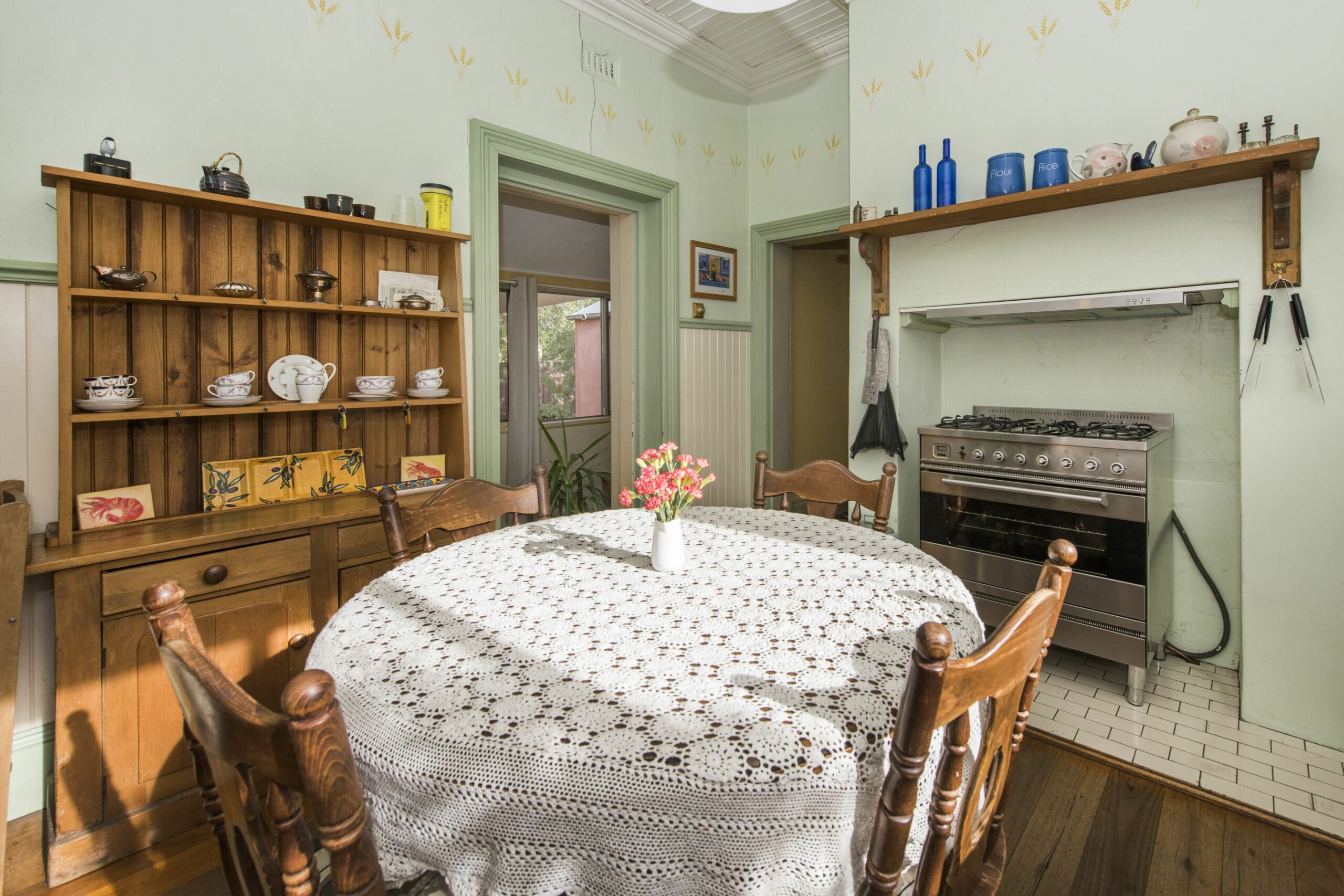 Ideal Mudgee Stay! Central Location - 1-2 Blocks to Anywhere in the Town Centre