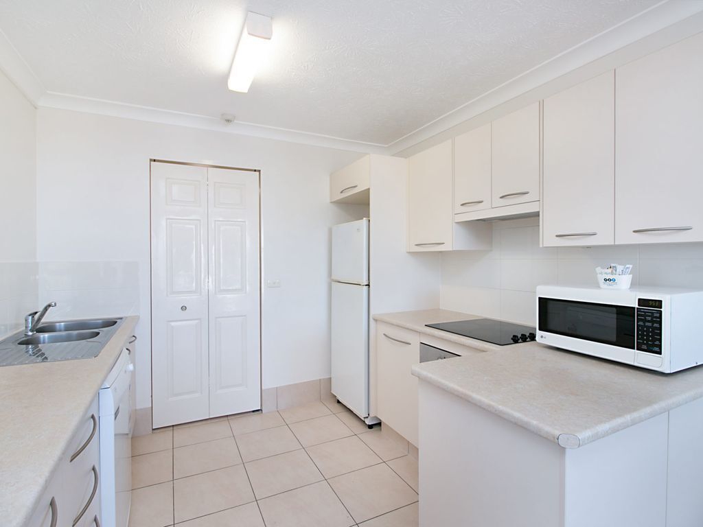 Chateau Royale Unit 36 Situated on Kirra hill overlooking Coolangatta