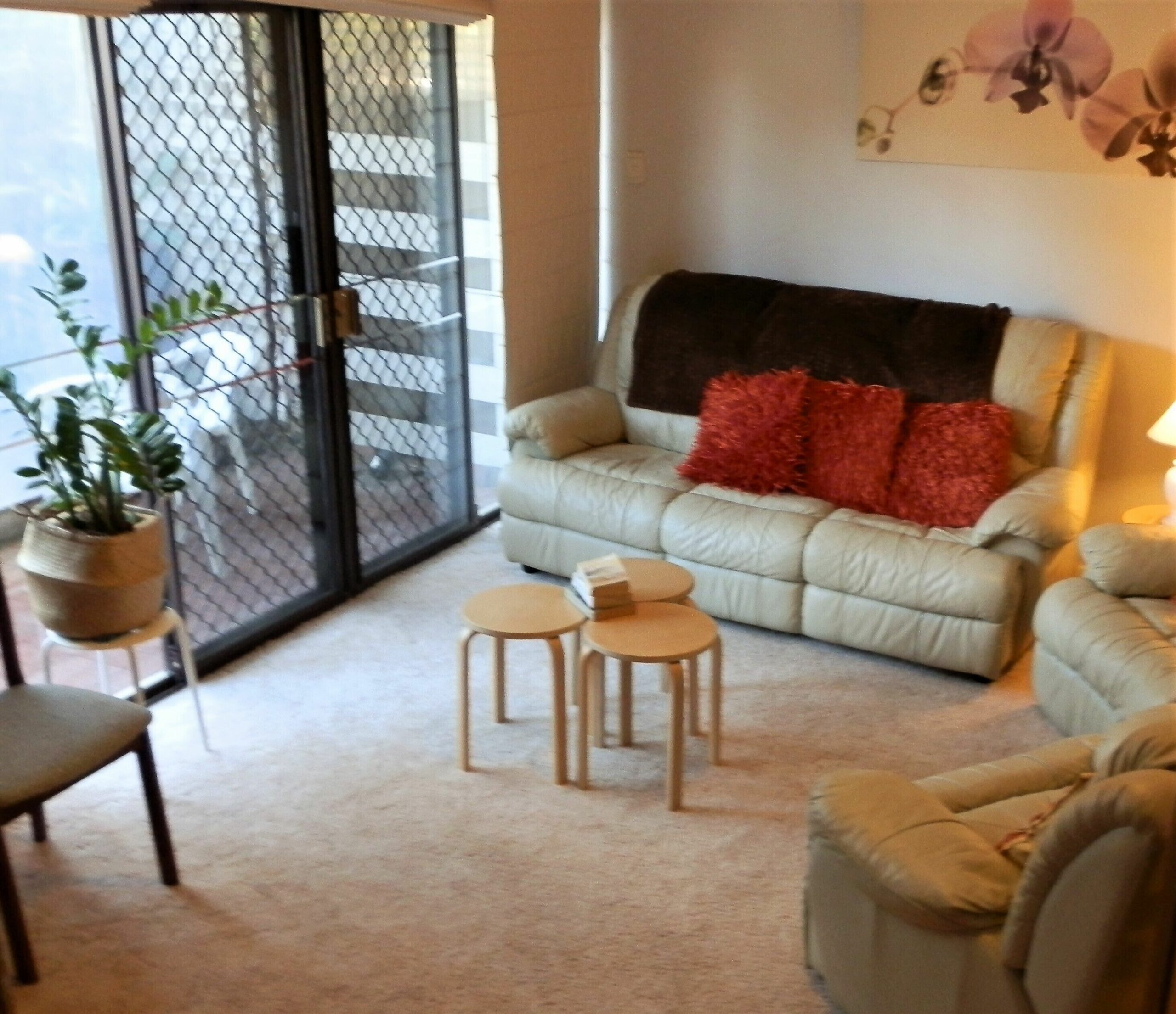 Family Townhouse on Addison is a great family friendly space in South Perth