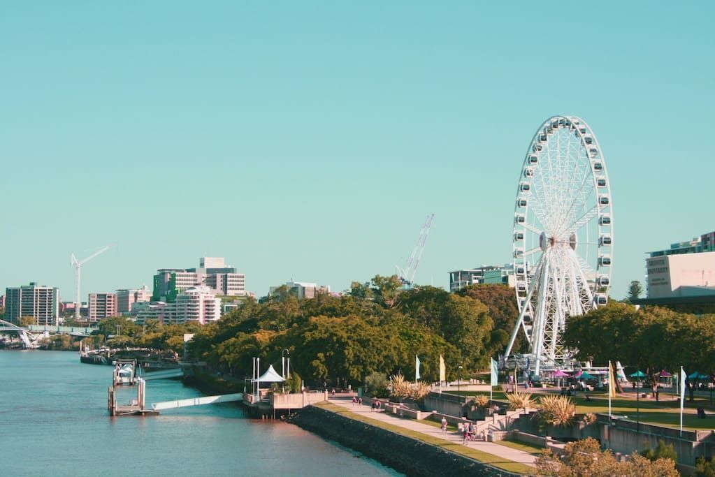 NEW Marvelous Water View Apartment @ South Bank