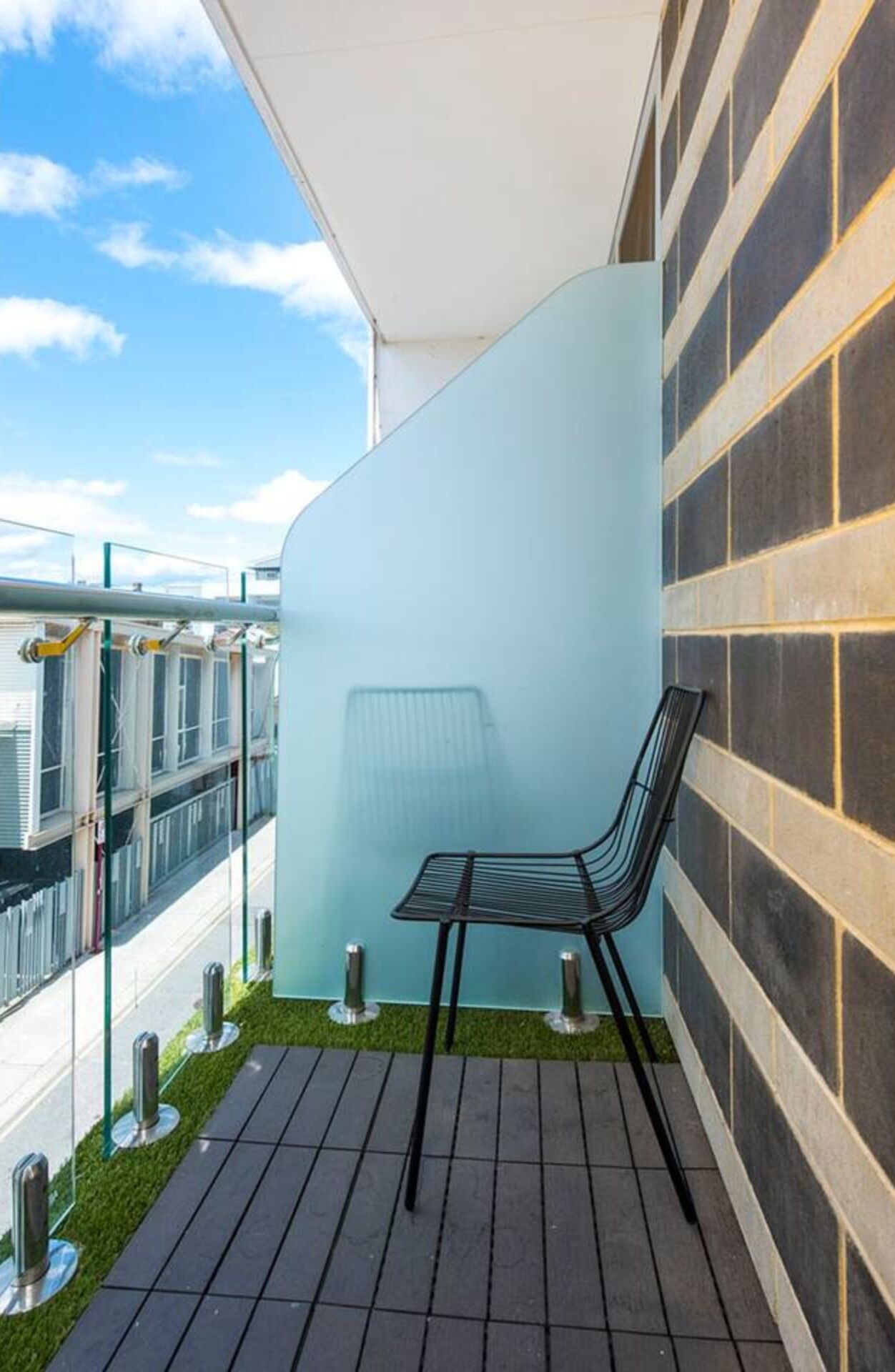 The Nest - Spacious Studio on Newcastle St With Roof Terrace