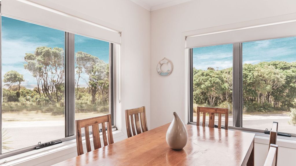 1/13 Terrace Street - Modern Three Bedroom Apartment