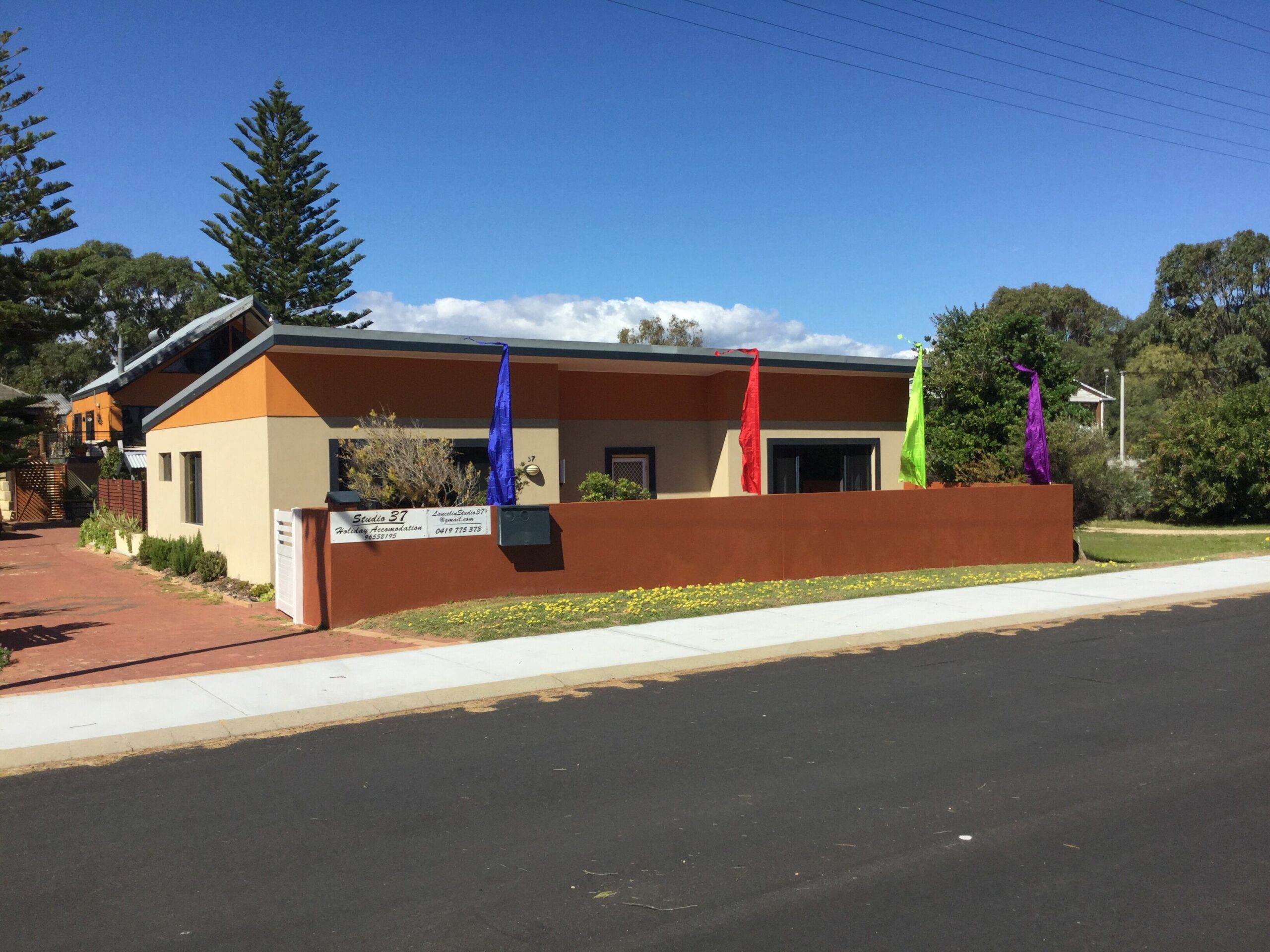 studio37 beachfront lancelin