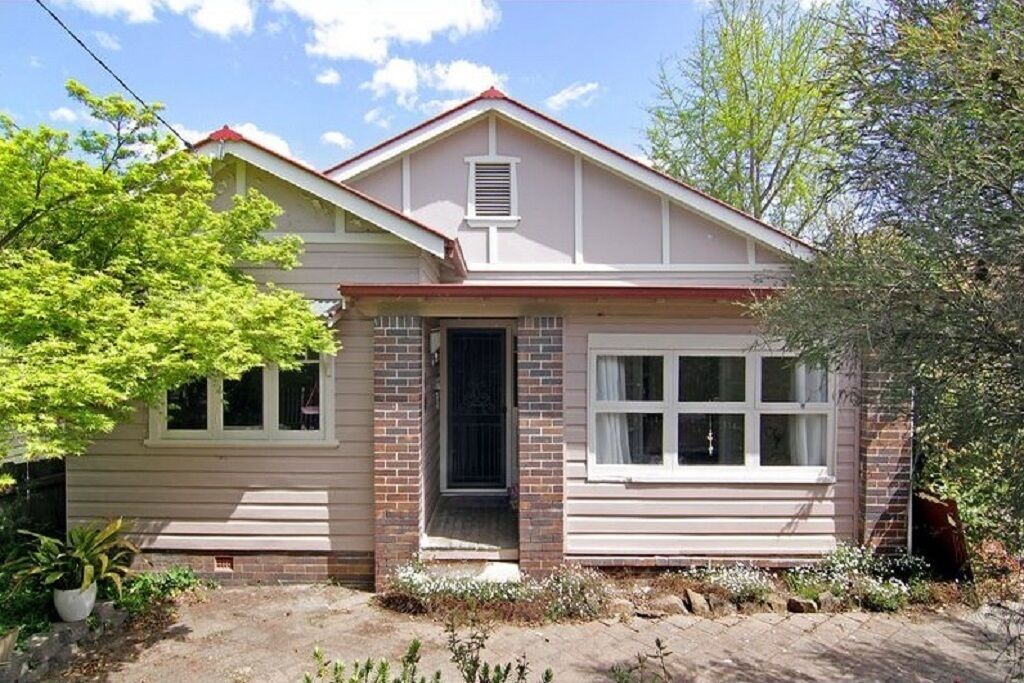 A Place To Call Home Beautifully - Presented Character Home a Block From The CBD