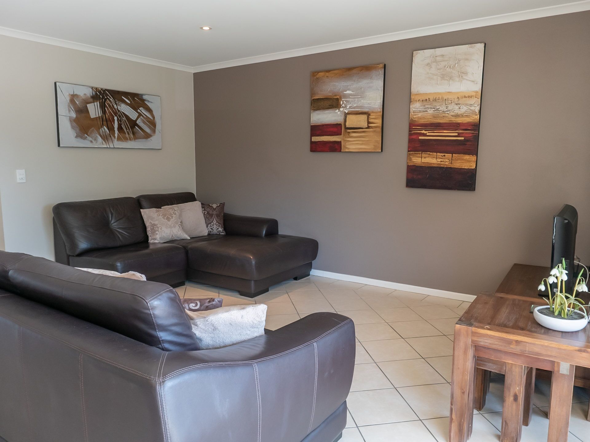 Modern Unit in the Heart of Sawtell!