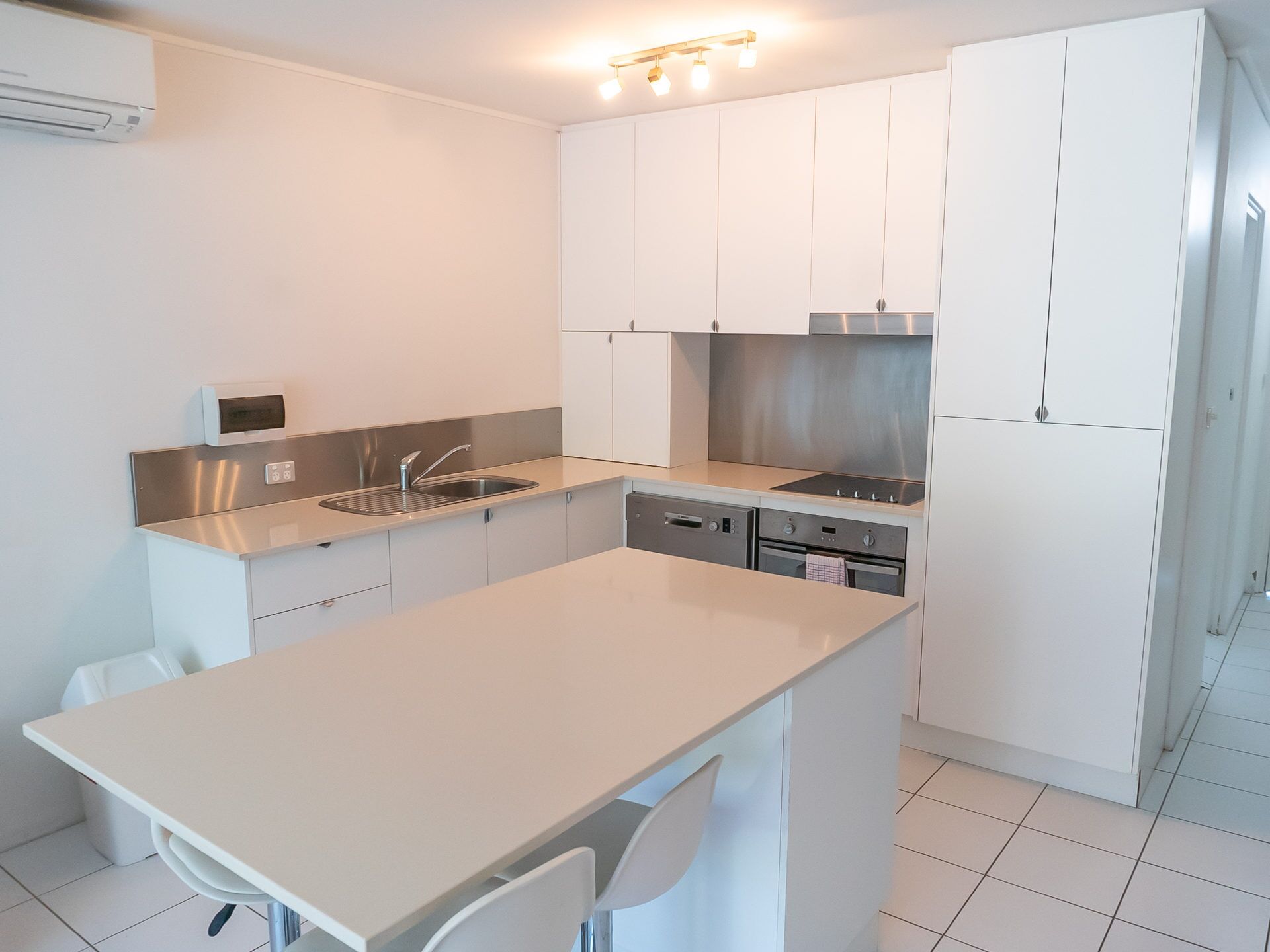 First Floor Executive Unit in Sawtell