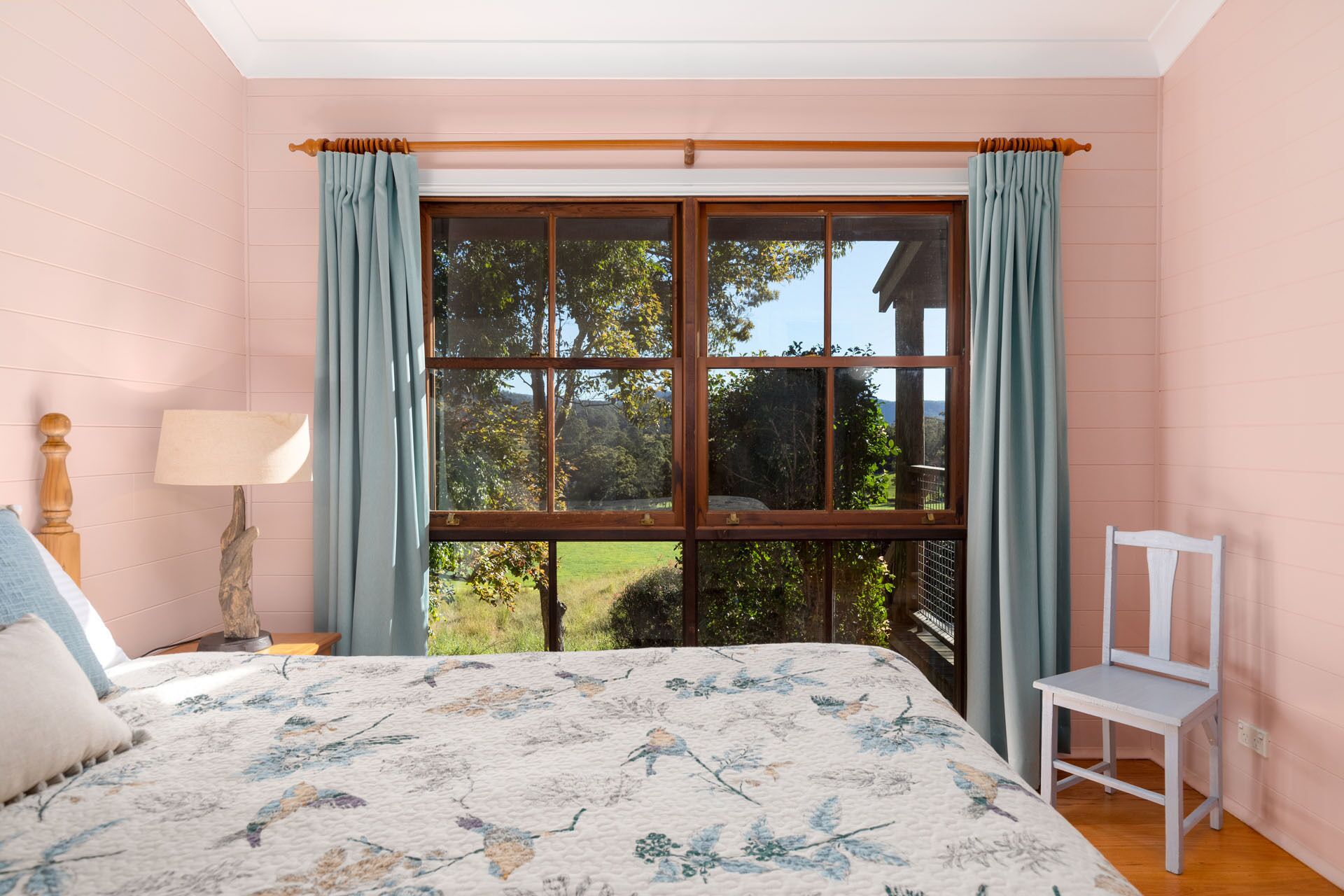 Friday Creek Retreat – #7 Australian themed 1 bedroom cottage