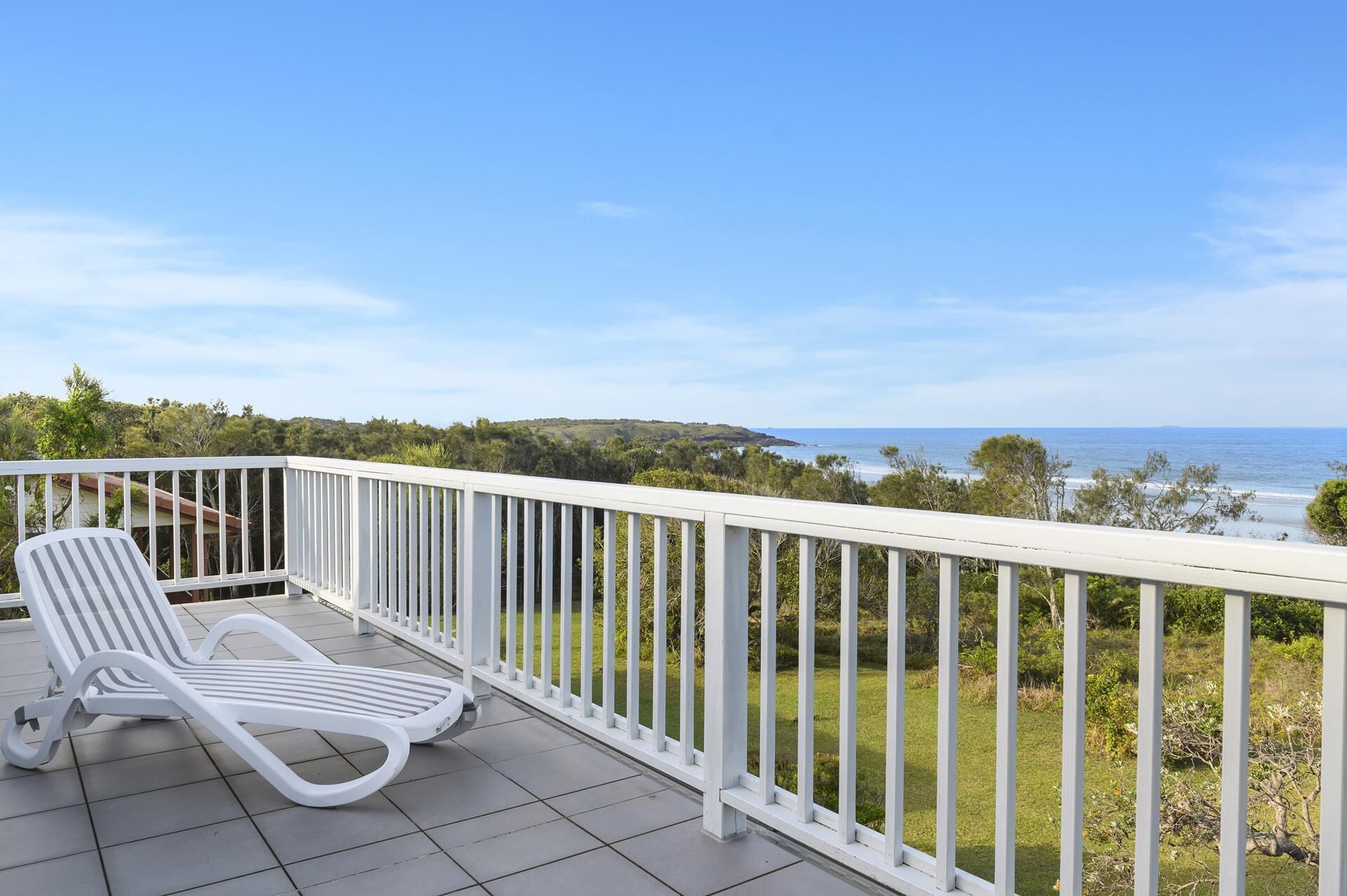 Beachfront Family Friendly Property at Mullawarra Beach