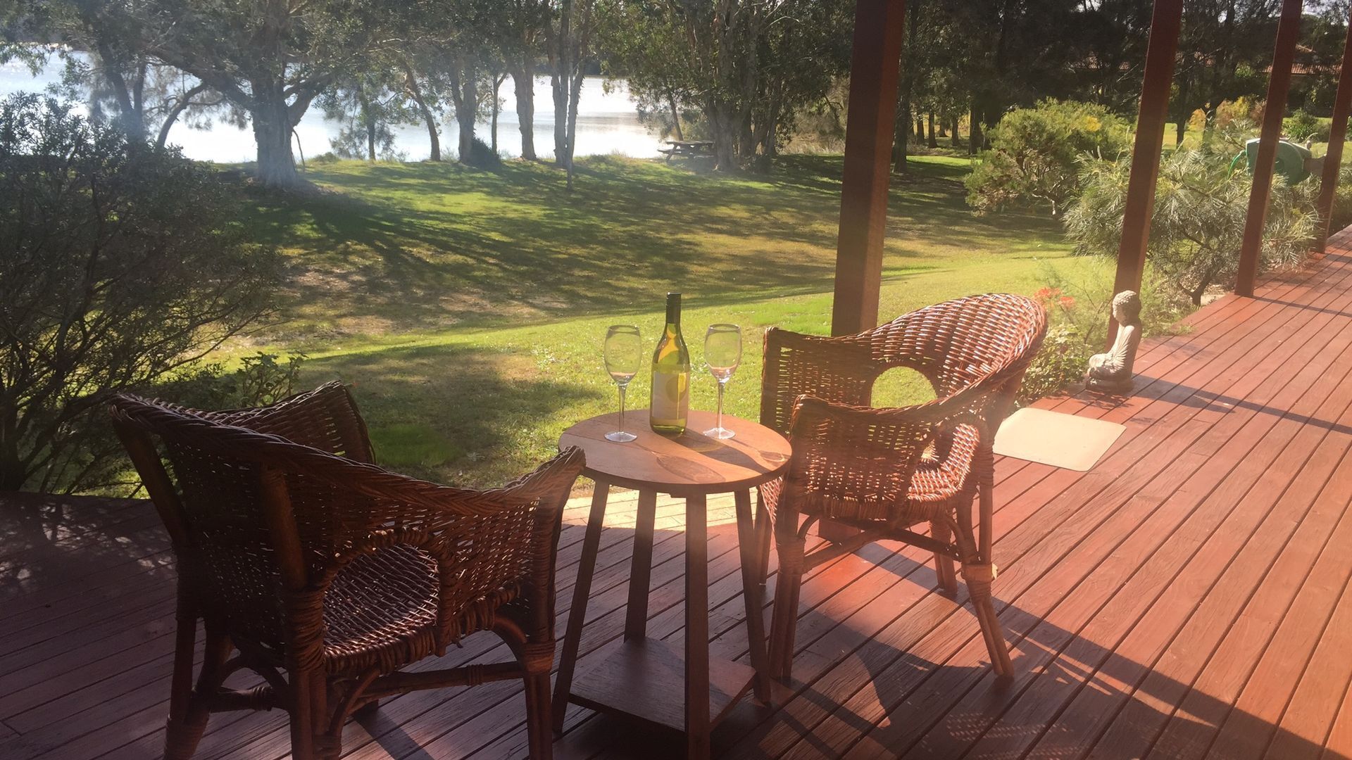 Melaleuca Lakeside by the beach at Woolgoolga - Paradise summer and winter