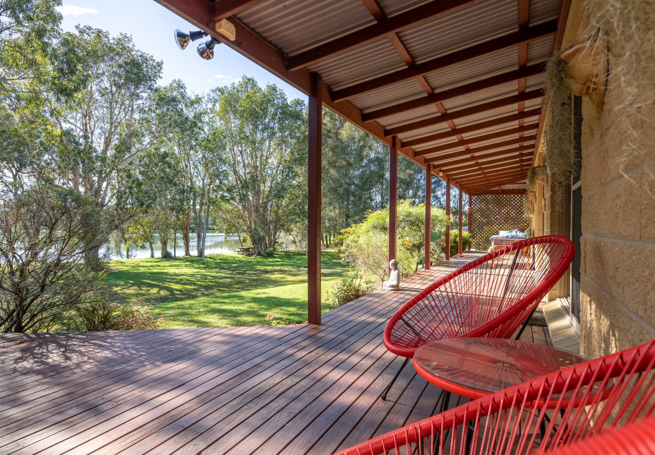 Melaleuca Lakeside by the beach at Woolgoolga - Paradise summer and winter