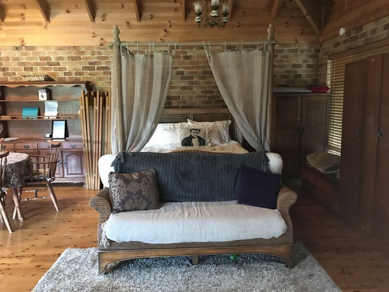 TOP RATED - great reviews -coastal beautiful Chalet farm stay