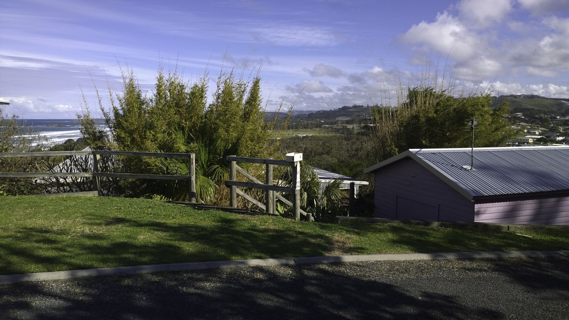 Headland Beach-house & Boat-shed