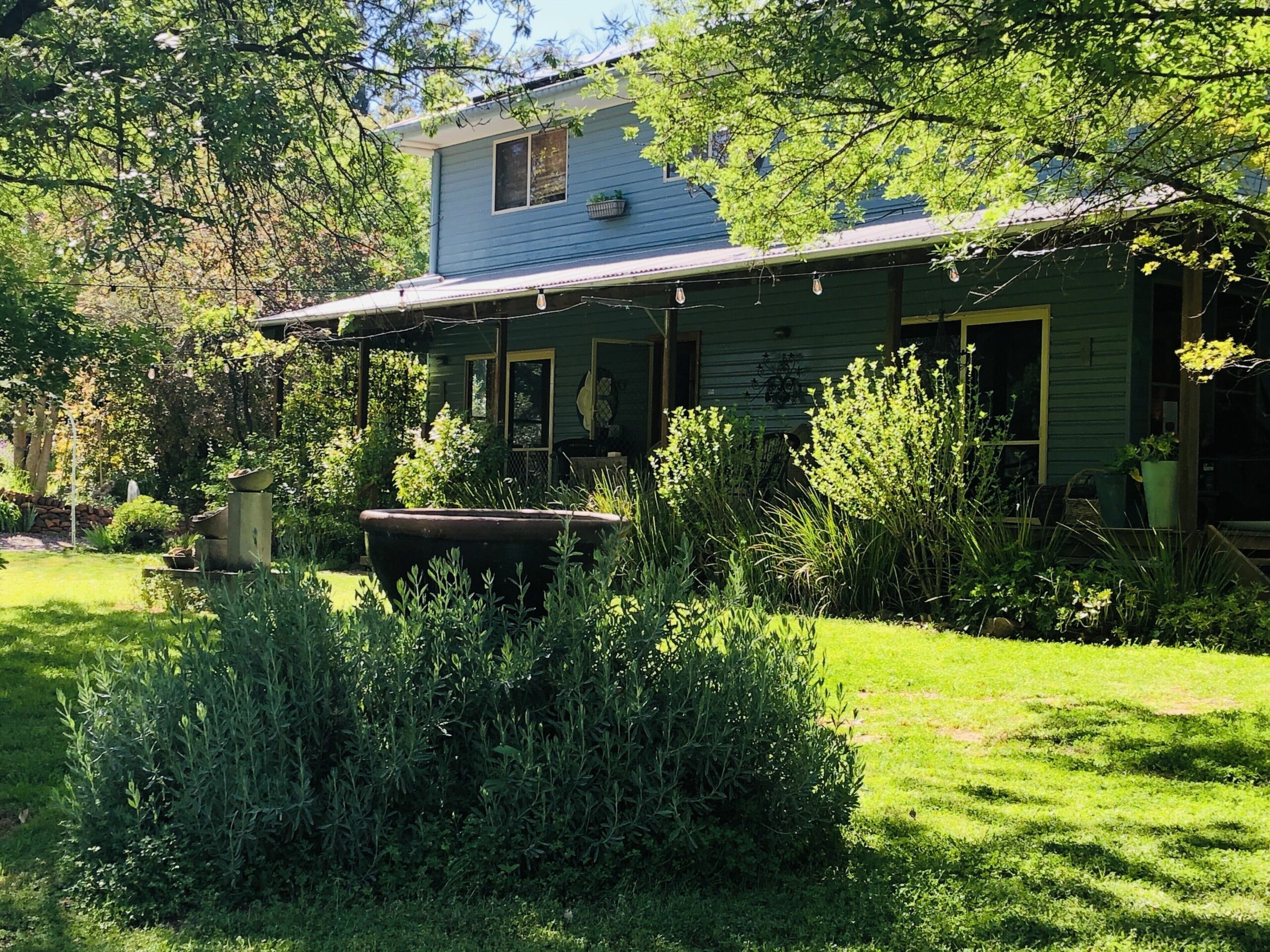 Warrumbungle Retreat Coonabarabran ♥️ lovely house on acreage close to town