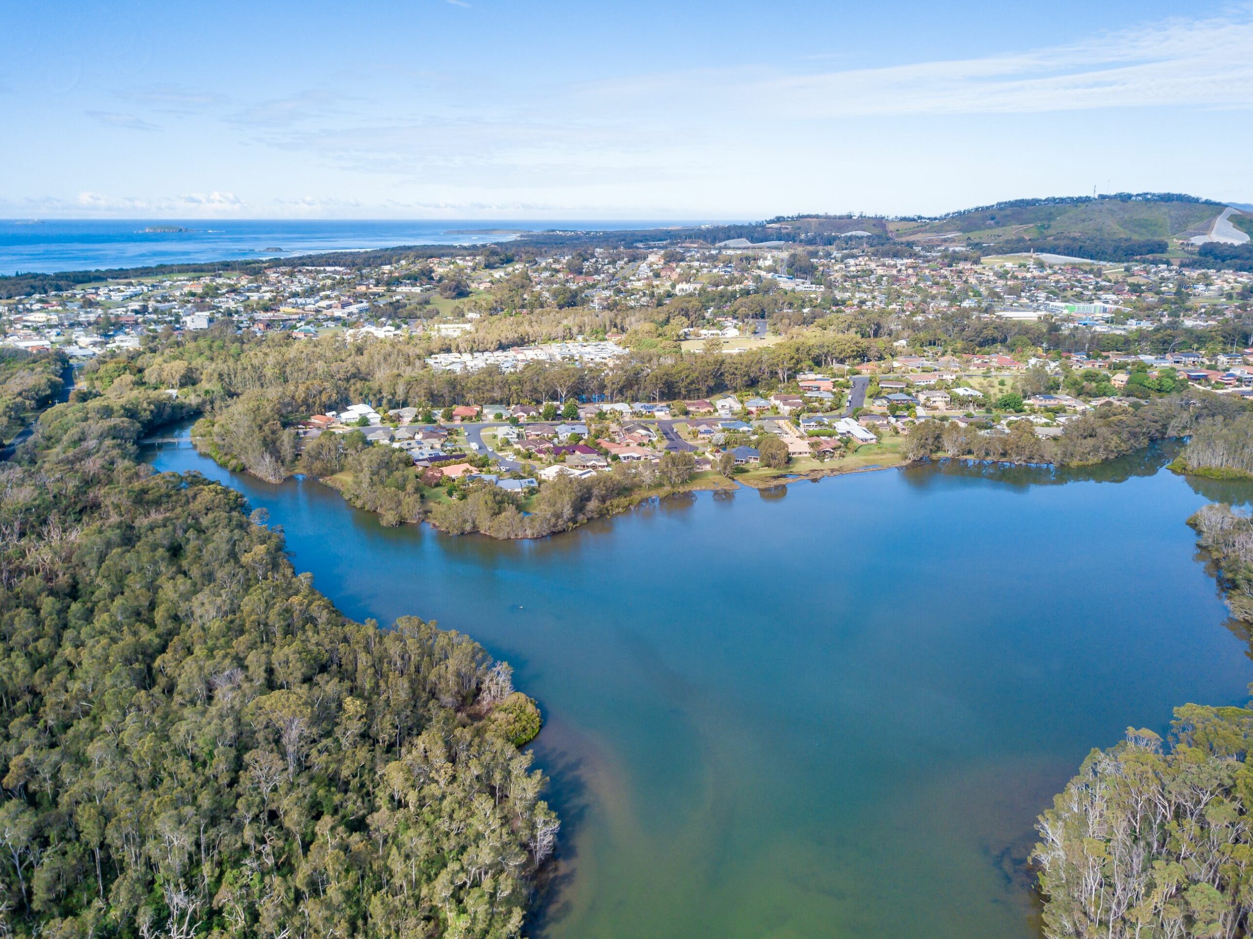 Melaleuca Lakeside by the beach at Woolgoolga - Paradise summer and winter