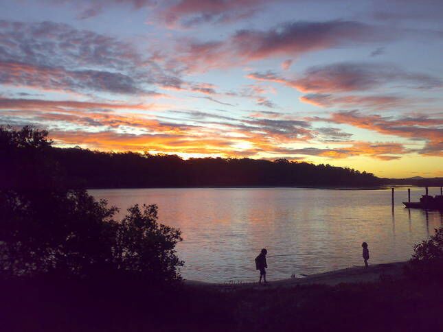 Blue River Shack  -  Direct River Views